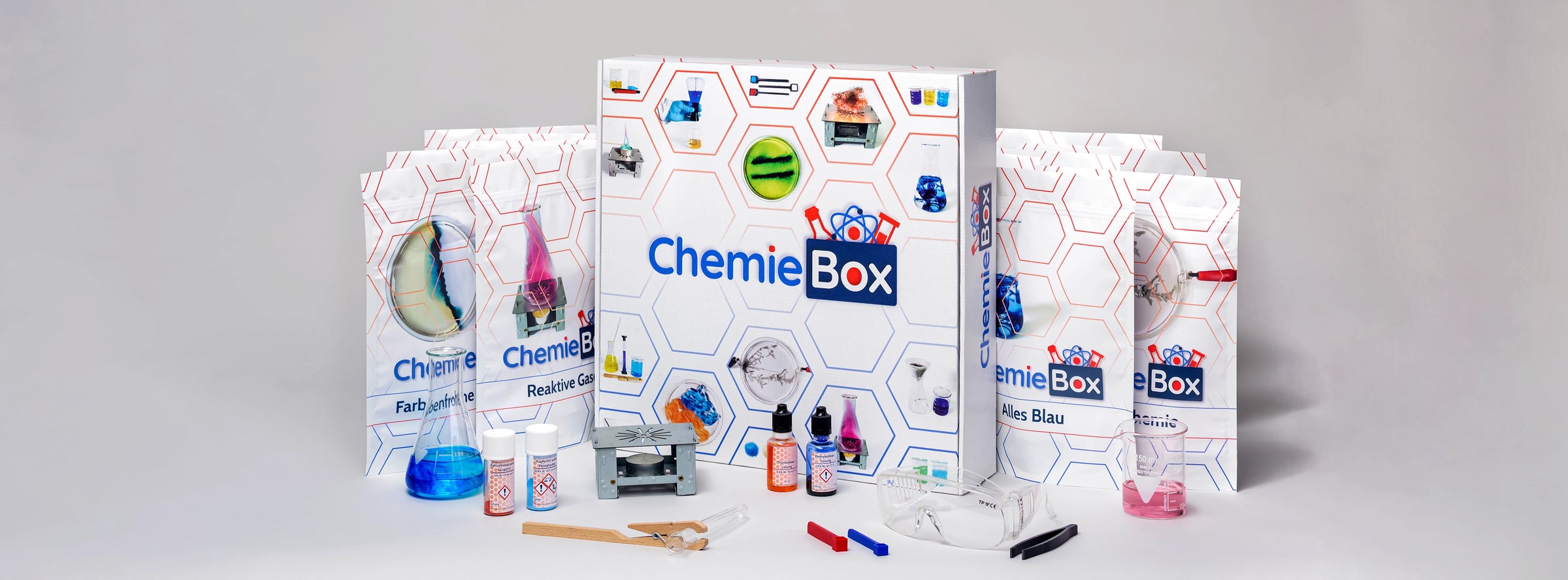 Header ChemieBox Product Photo Starterbox Monatsboxen
